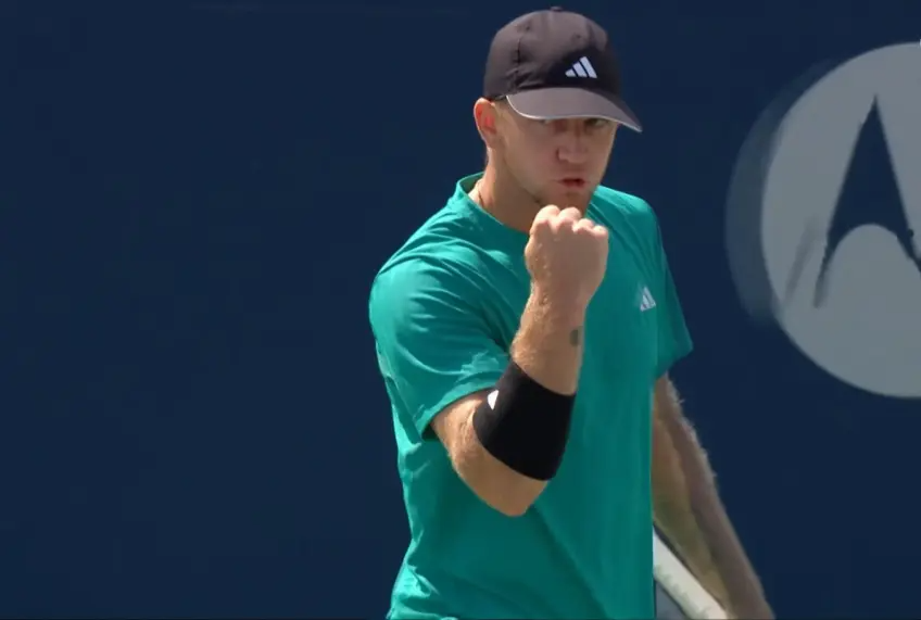 Alejandro Davidovich Fokina's Early Morning Victory Sparks ATP